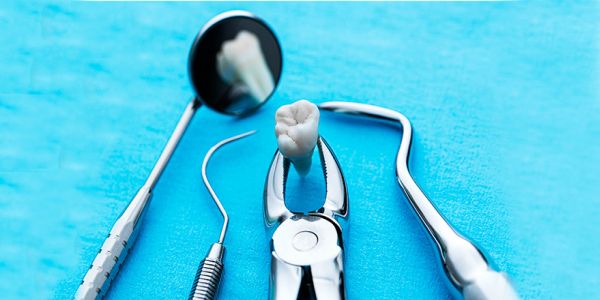 Удаление зуба без боли и травм – это реально